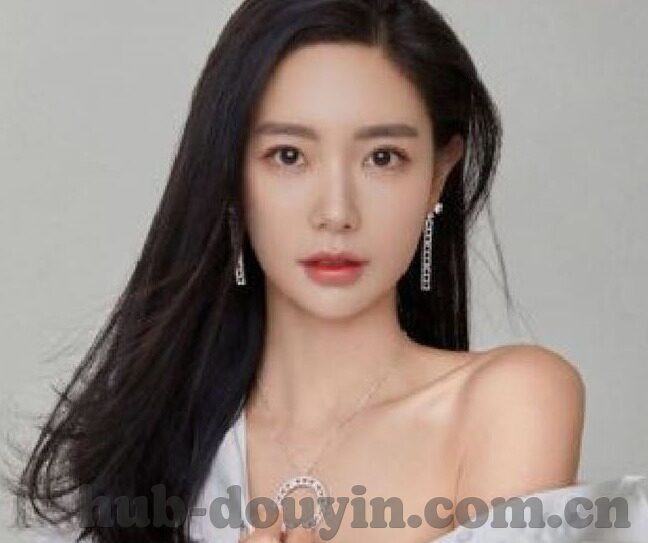 人妻精品一区二区三区-探索网络世界的多元文化，人妻精品一区二区三区的独特视角